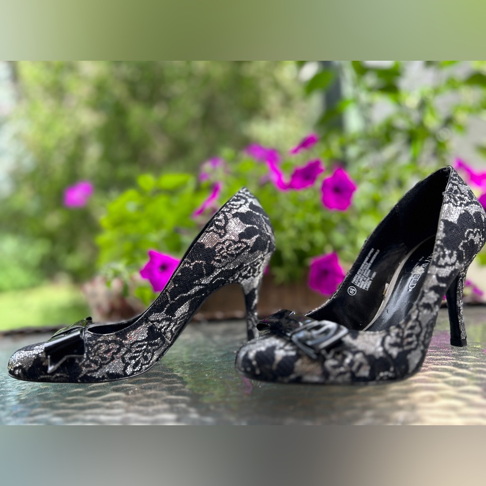 Hollywould black lace heels with patent leather bow